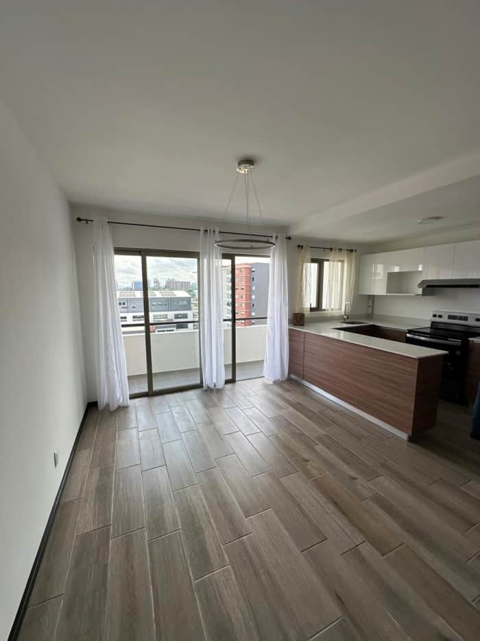 En renta apartamento en Zona 14 Segheria