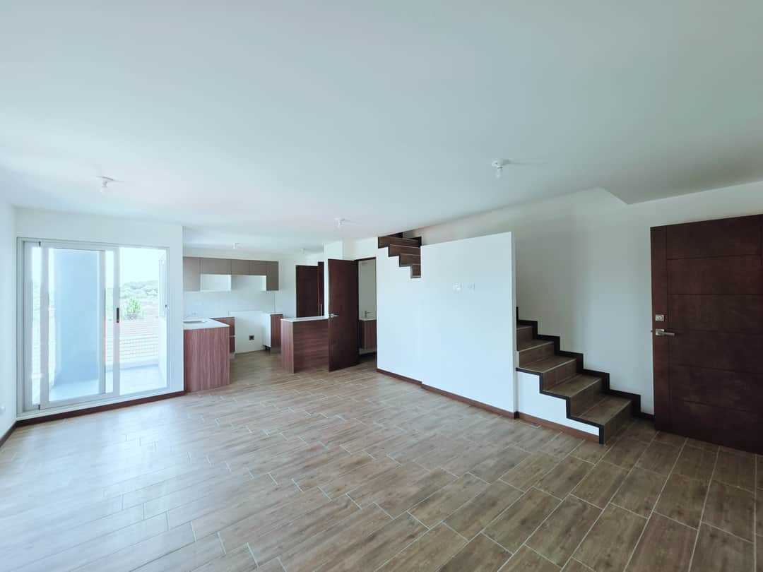 Apartamento de 2 Niveles en Venta Nuvó Naranjo Z4 Mixco
