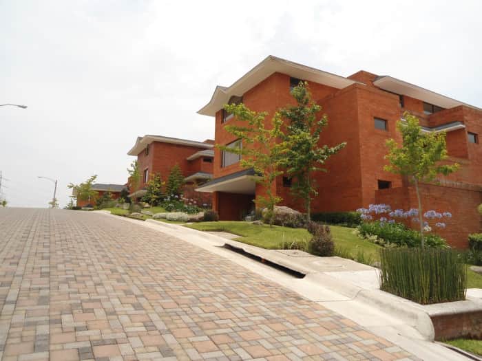 Casa en Venta Lomas San Antonio Santa Catarina Pinula