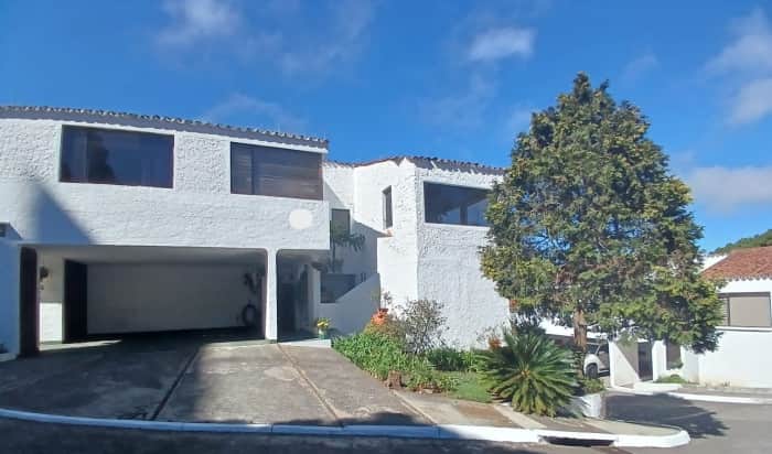 Casa en Venta en Km 15.8 Carretera a El Salvador