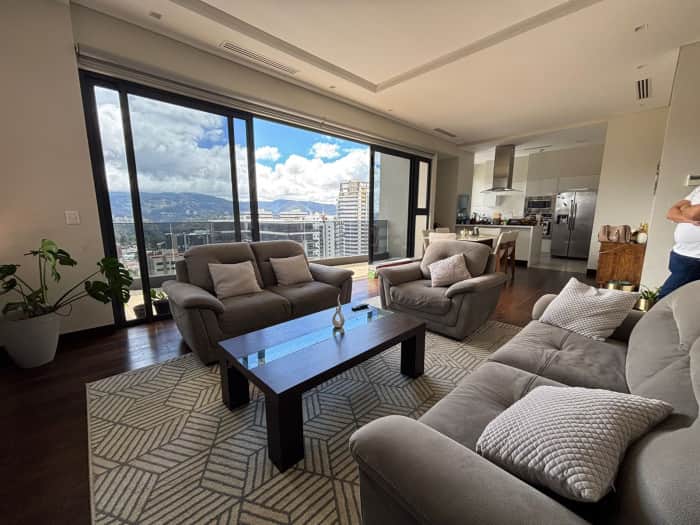 Apartamento de Lujo en Venta en Zona 14