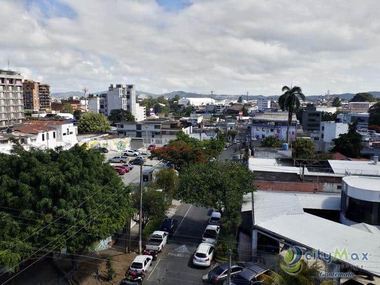 Apartamento Tipo Estudio Amueblado en venta Zona 4