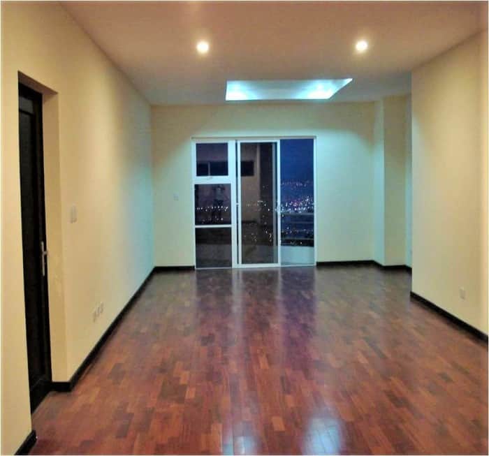 Amplio Apartamento en Venta en Montebello!!