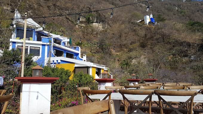 Vendo o Alquilo Casa con 210.60m2 en Panajachel