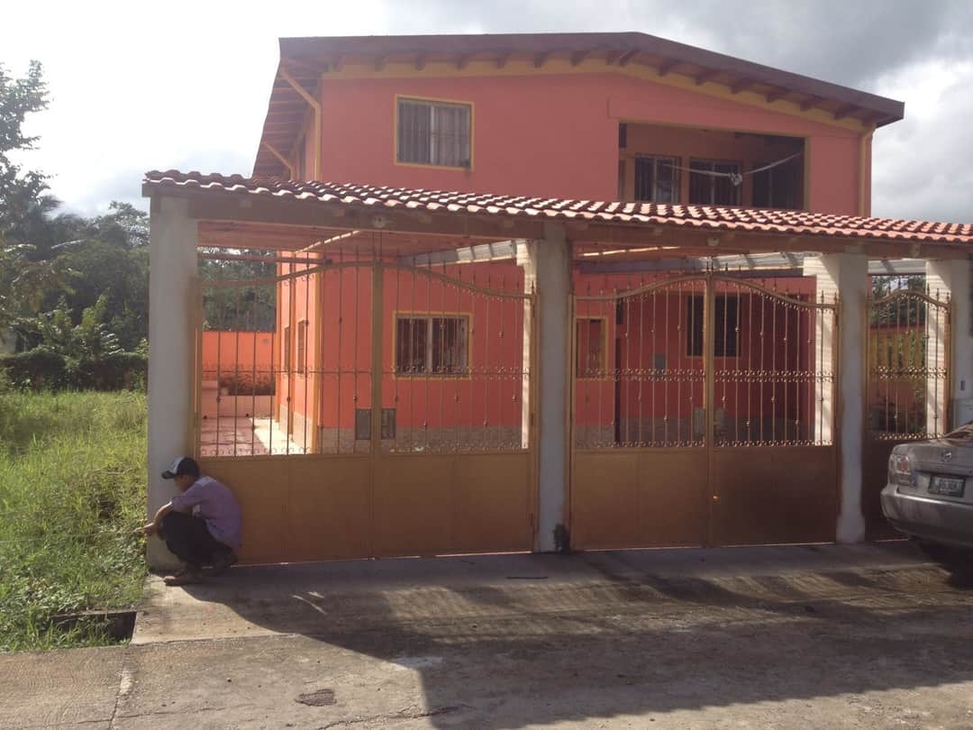 Residencia en Venta en Condominio Santa Isabel de Petén