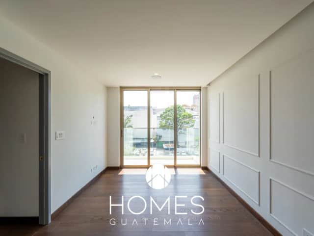 Apartamento en venta en Zona 10, Guatemala · 2 hab · 97 m²