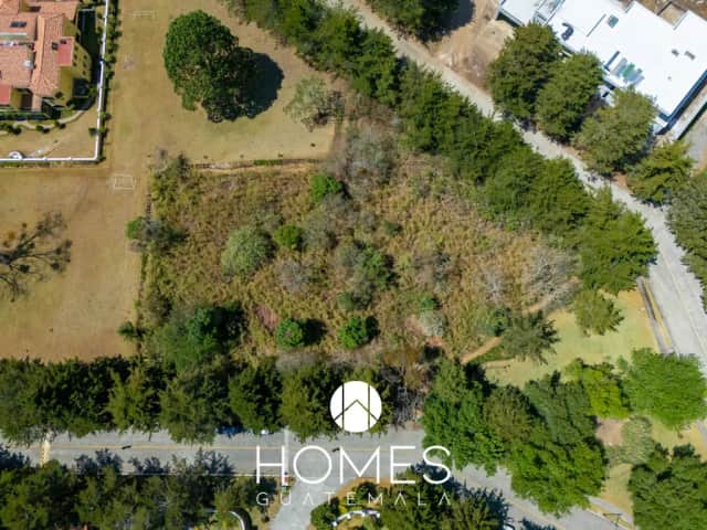 Terreno en venta en Guatemala · 1,710 m²