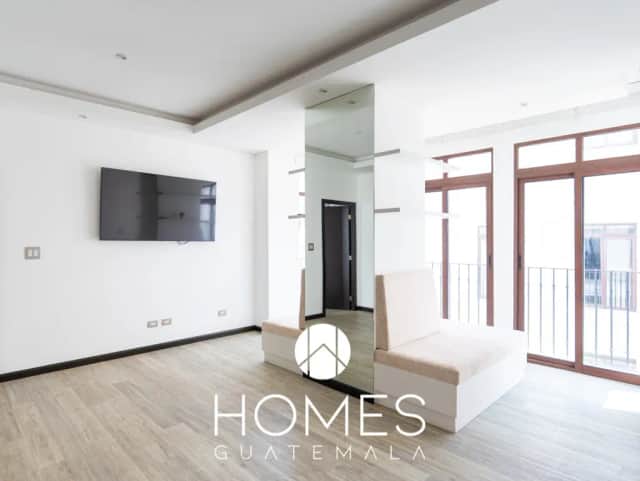 Apartamento en alquiler en Zona 16, Guatemala · 2 hab · 105 m²