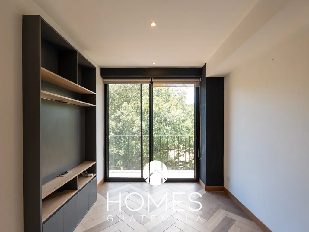 Apartamento en Venta, Kanajuyú, Zona 16.