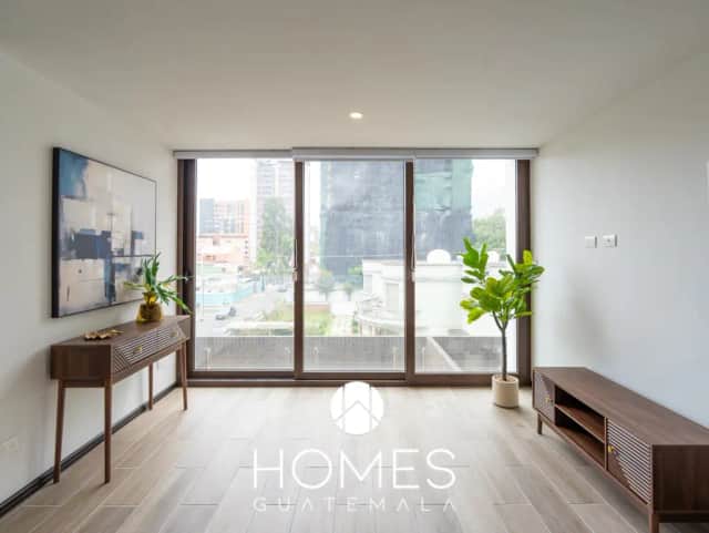 Apartamento en venta en Zona 10, Guatemala · 2 hab · 80 m²