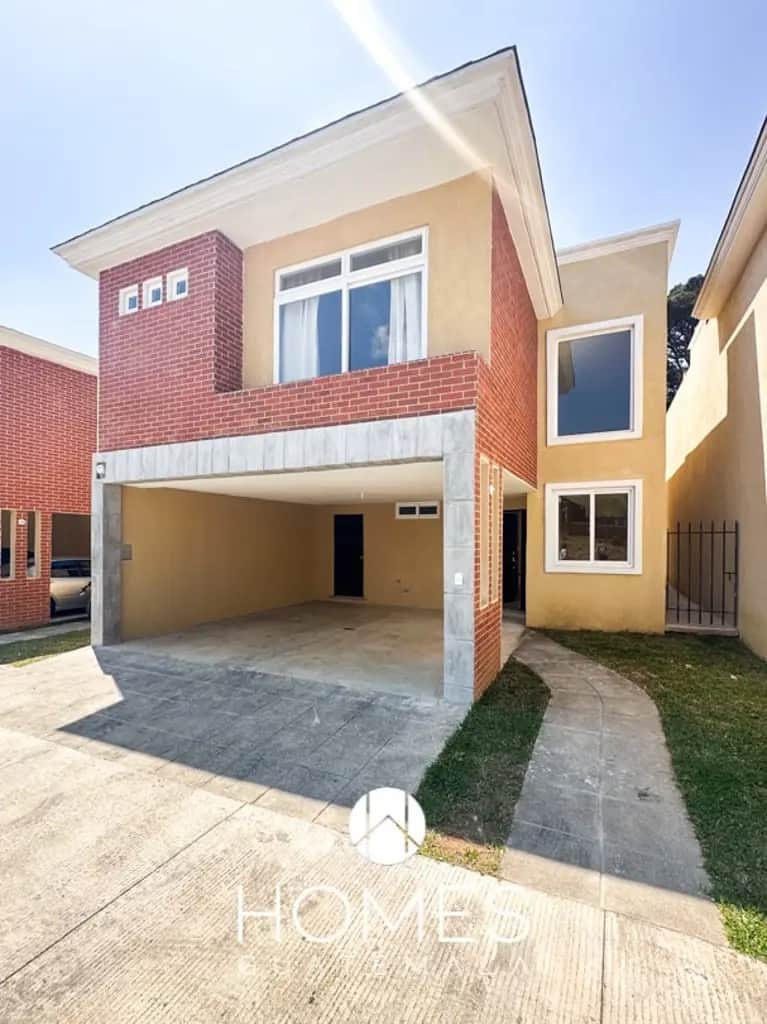 Casa en Venta, Km 22.5 Carretera a El Salvador.