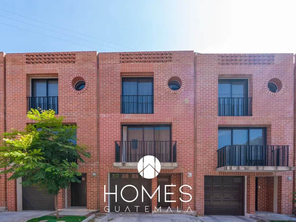 Townhouse en Venta, Zona 13.