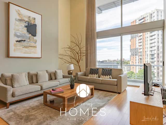 Apartamento en alquiler en Zona 10, Guatemala · 2 hab · 262 m²