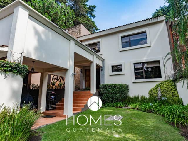 Casa en venta en Guatemala · 3 hab · 552 m²