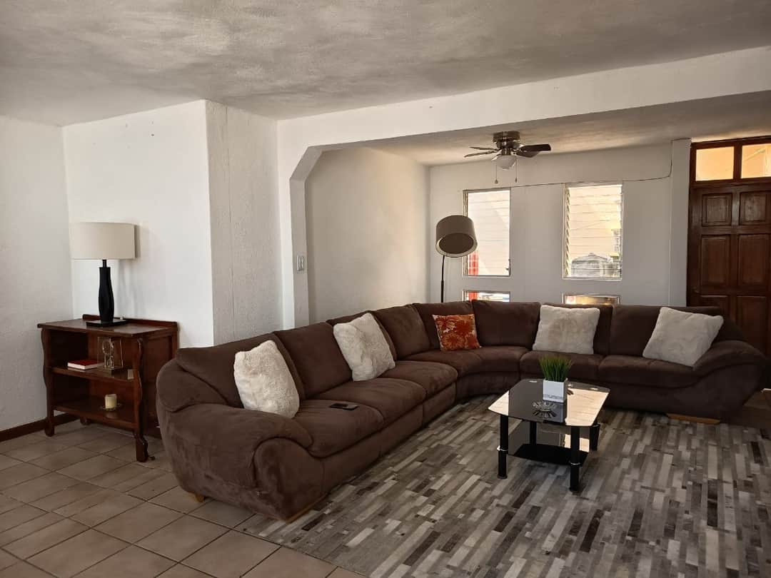 Casa en Venta de un Nivel en Villa Canales