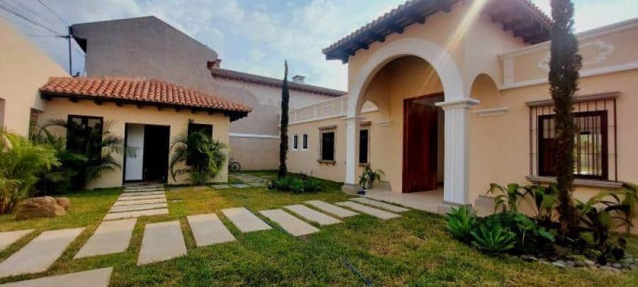 CityMax Antigua vende casa en San Pedro El Alto