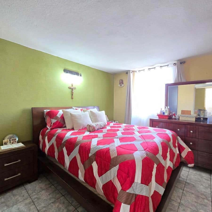 Casa en Venta Alamedas de Santa Clara Villa Nueva