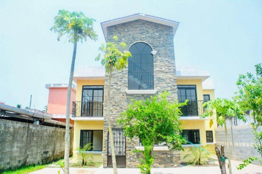 TIQUISATE ESCUINTLA Vendo Casa con 5 Dormitorios