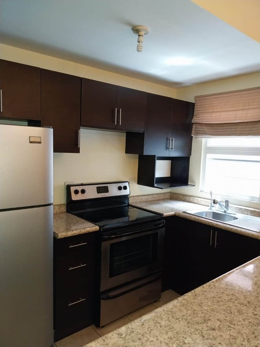 Apartamento en Renta - Edificio Entreluces Km 13.5 CAES