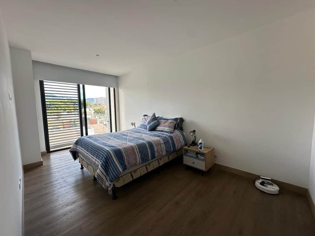 APARTAMENTO AMUEBLADO EN VENTA EN ZONA 15, VISTA HERMOSA 1
