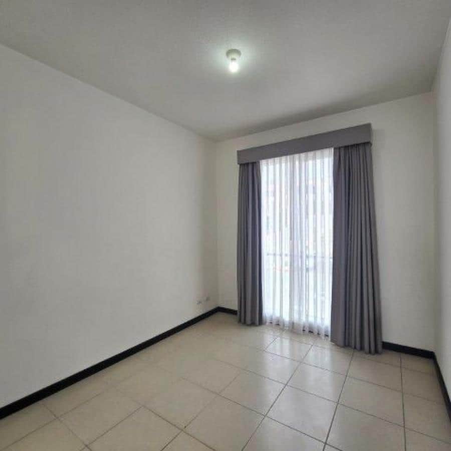 Casa en Venta San Cristóbal con 4 Habitaciones