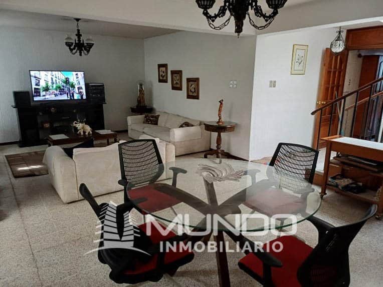 TOWNHOUSE EN RENTA EN ZONA 15