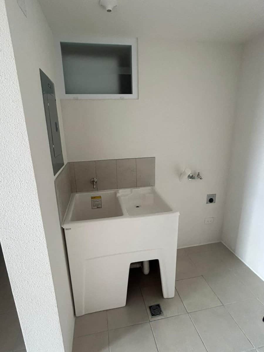Apartamento en Renta - Cumbres del Pedregal Zona 6