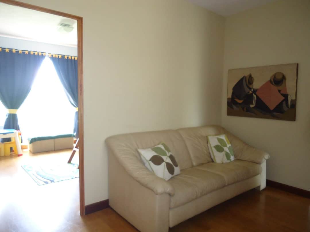CASA EN VENTA EN CONDOMINIO COLINAS DE CASTEL