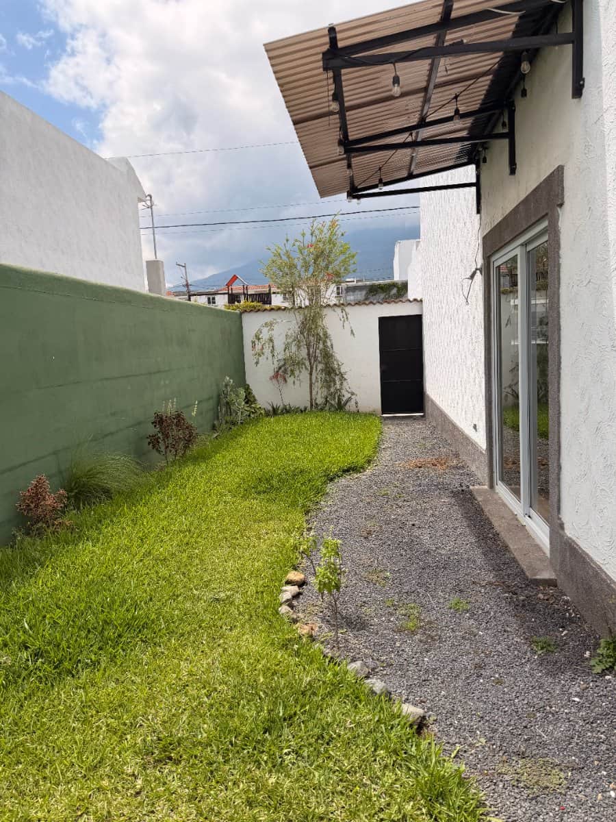 RENTO CASA EN FUENTES DEL VALLE DE SAN MIGUEL 2, EN SAN MIGUEL DUEÑAS