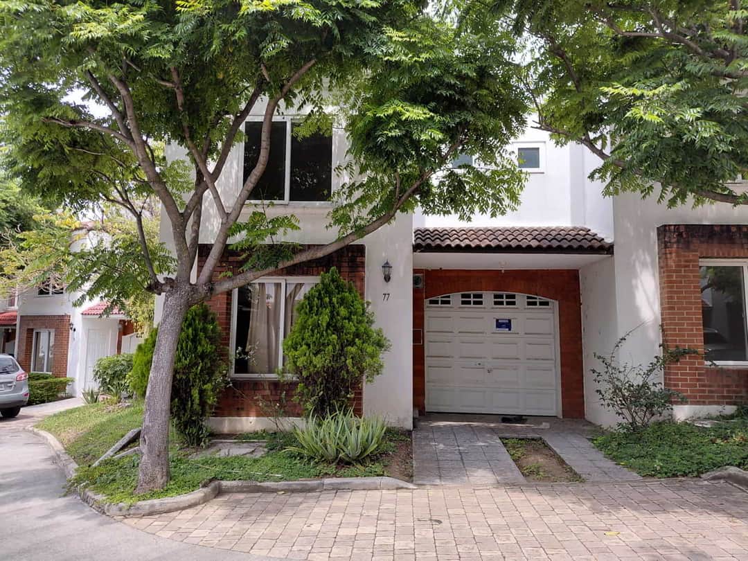 CONDOMINIO HACIENDA DE LAS FLORES, CLUSTER A-4