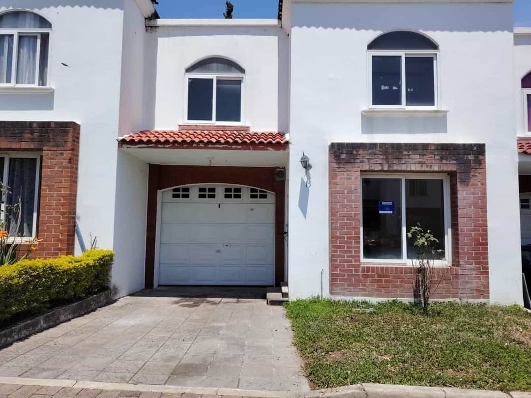 CONDOMINIO HACIENDA DE LAS FLORES (CLUSTER A-5)