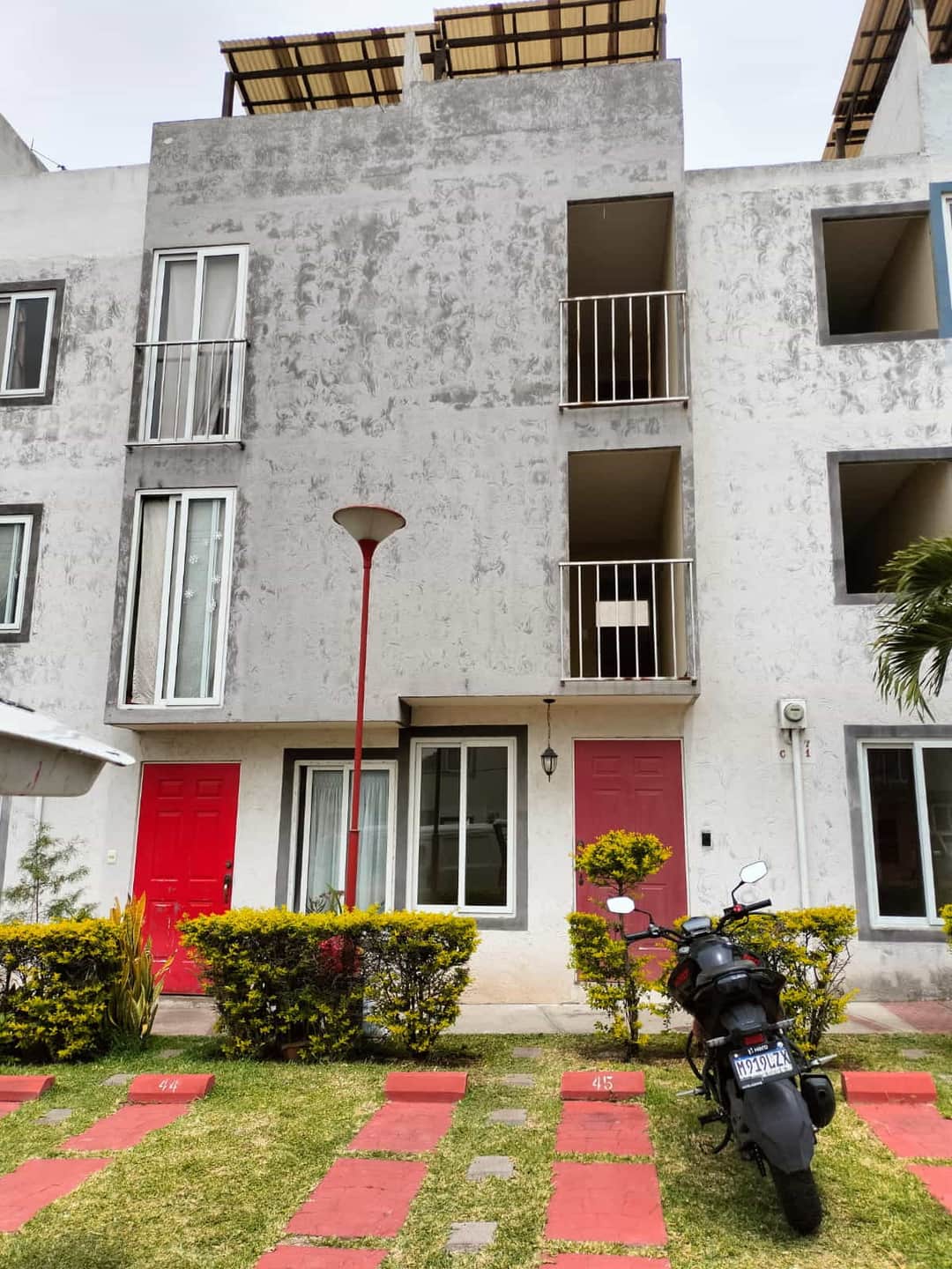 CONDOMINIO ATANASIO TRES (3)