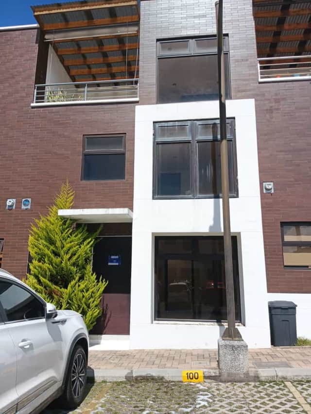Casa en venta en Fraijanes, Guatemala · 3 hab · 43 m²