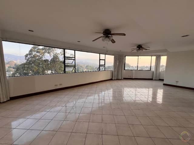 Apartamento en venta en Zona 14, Guatemala · 3 hab · 300 m²