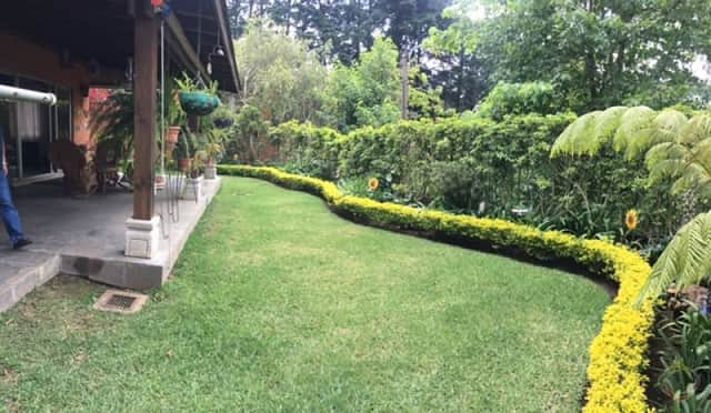 Casa en venta en Santa Catarina Pinula, Guatemala · 3 hab · 535 m²