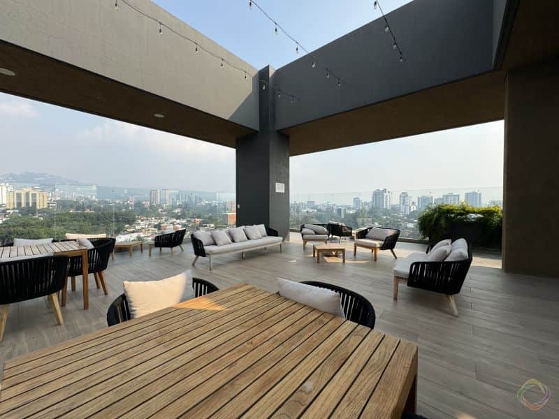 Apartamento en Edificio Triva zona 15