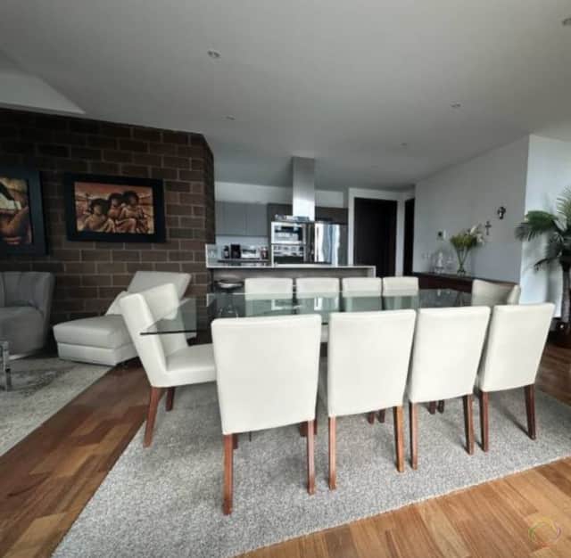 Apartamento en venta en Zona 15, Guatemala · 3 hab · 213 m²
