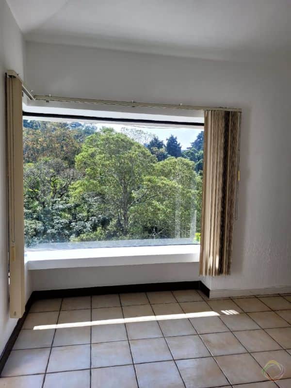 Casa en venta en Santa Catarina Pinula, Guatemala · 4 hab · 350 m²