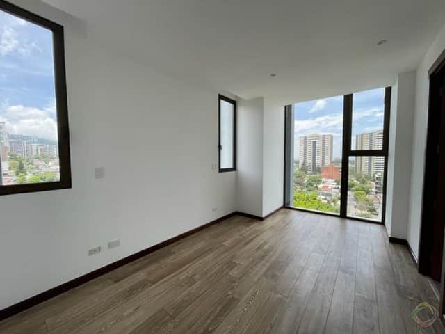 Apartamento en alquiler en Zona 15, Guatemala · 2 hab · 112 m²