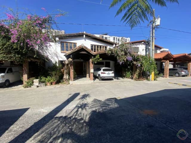 Casa en venta en Zona 14, Guatemala · 3 hab · 672 m²