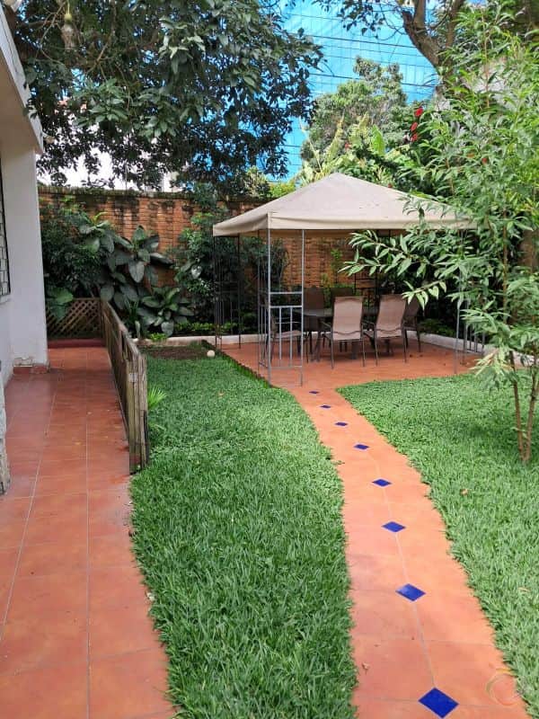 Casa en Renta zona 10