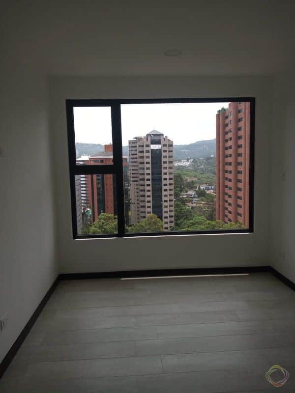 Renta de apartamento para estrenar en Verdù zona 13 , nivel alto