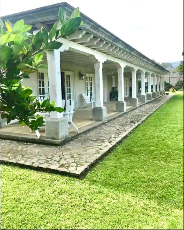 Antigua Guatemala casa Amueblada con amplio Jardin y 6 habitaciones