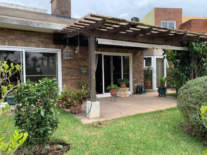PRECIOSA CASA EN TERRAVISTA KM 16.5CAES