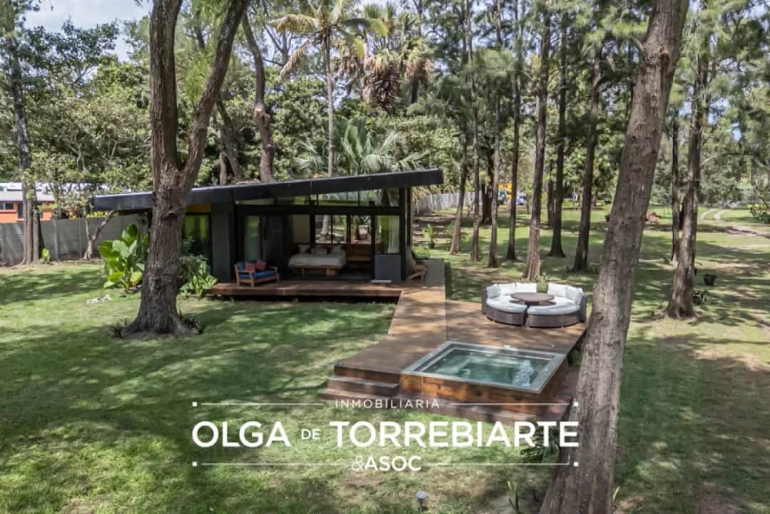 Casa frente al Lago en Amatitlán