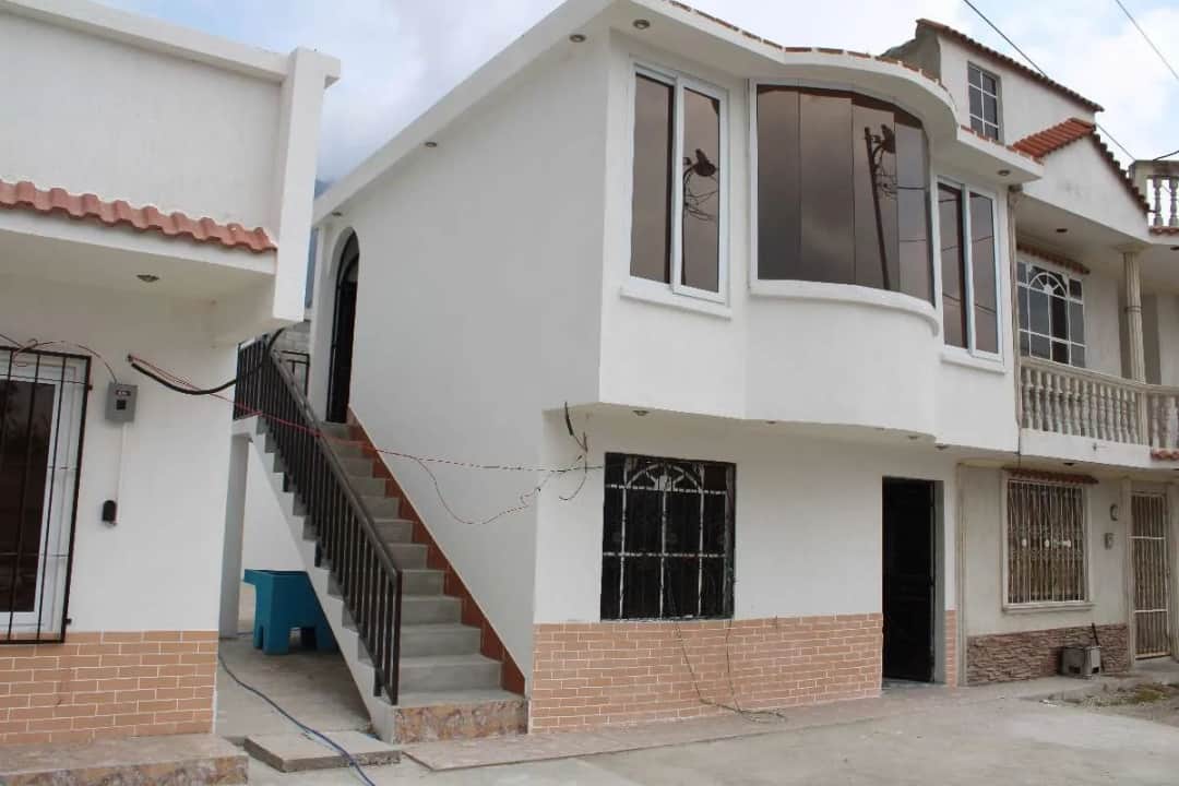 Casa Nueva de 2 niveles en Sector Candelaria Quetzaltenango