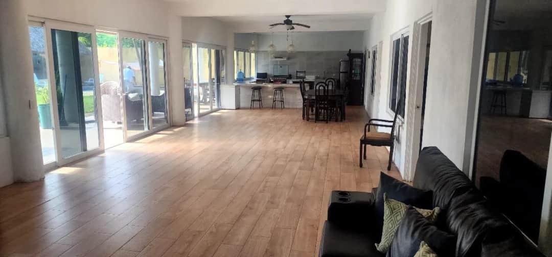 Venta Casa de Playa en Gariton Camino Monterrico
