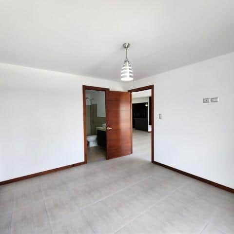 Precioso Apartamento en Renta Edificio Alandra Zona 10, Guatemala