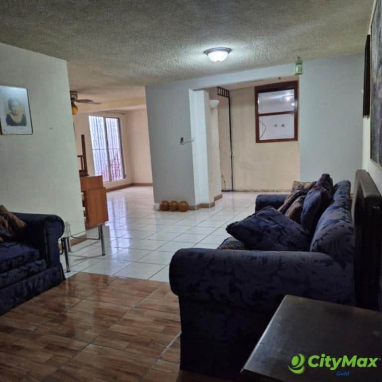Casa en Venta en Condominio de Zona 10, Guatemala