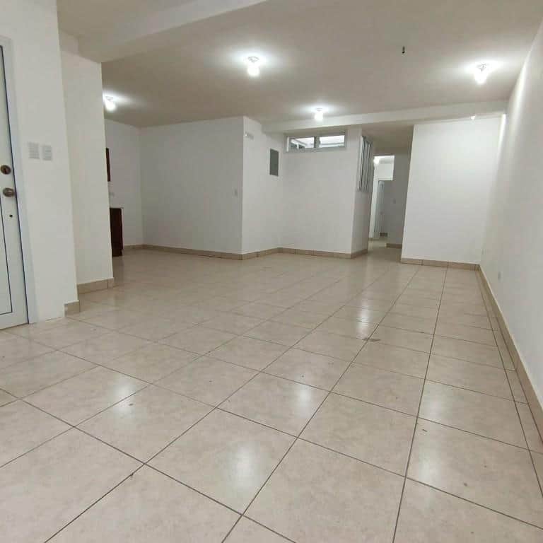 Apartamento en renta a 5 minutos de Calzada Roosevelt, Ciudad de Guatemala